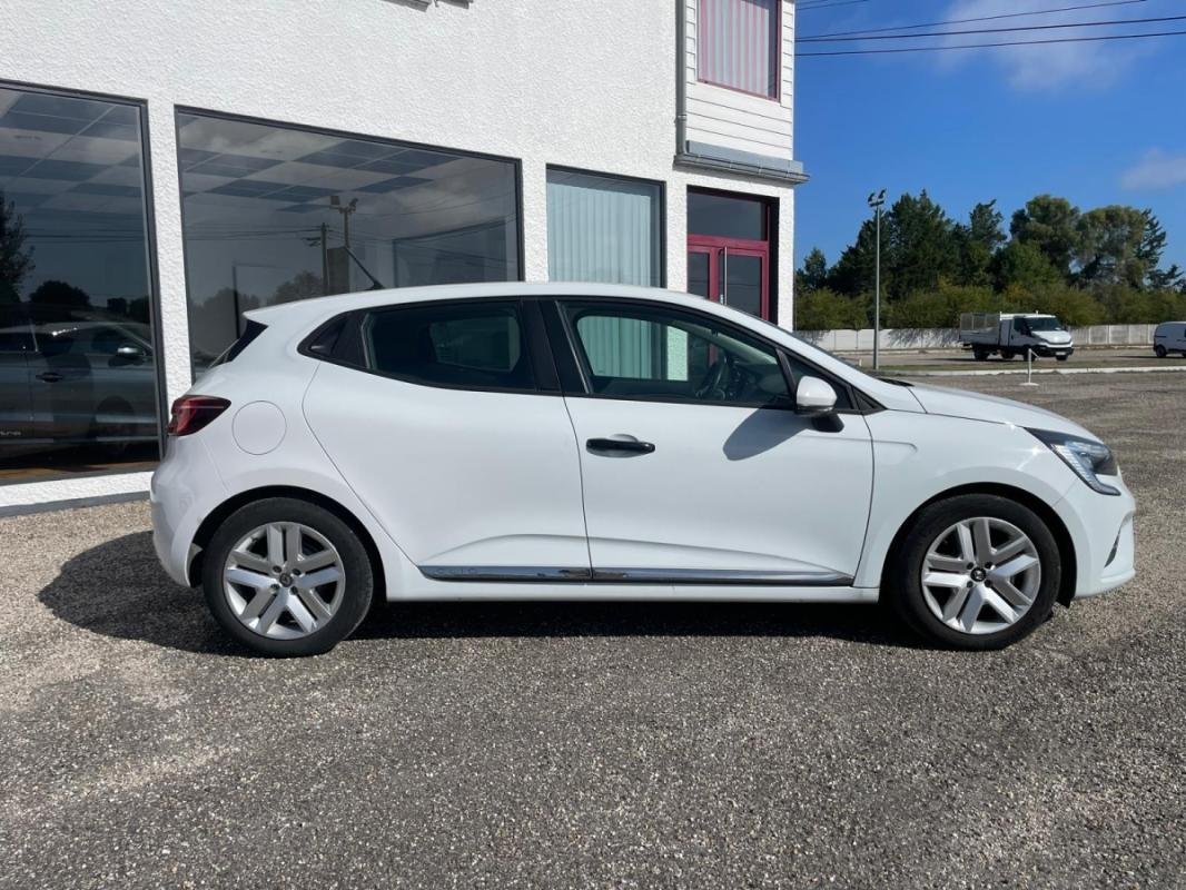 Renault Clio - Photo 2