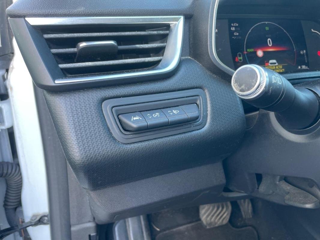 Renault Clio - Photo 23