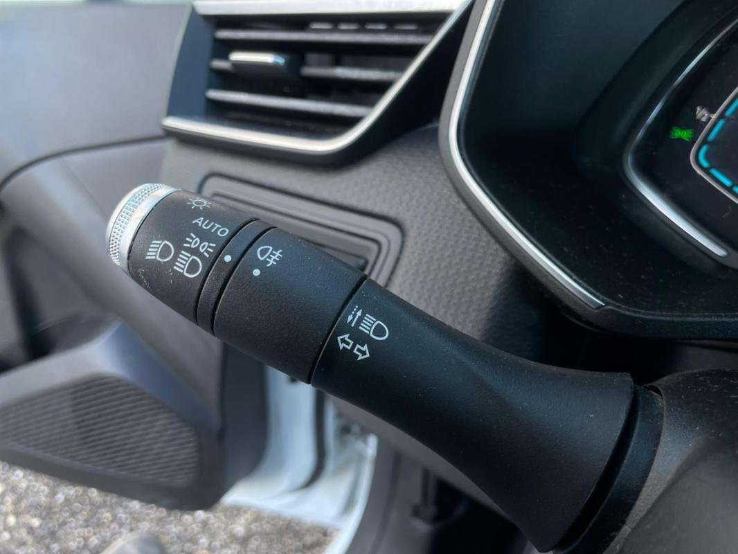 Renault Clio - Photo 24