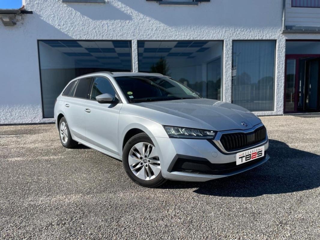 Skoda Octavia - Photo 1