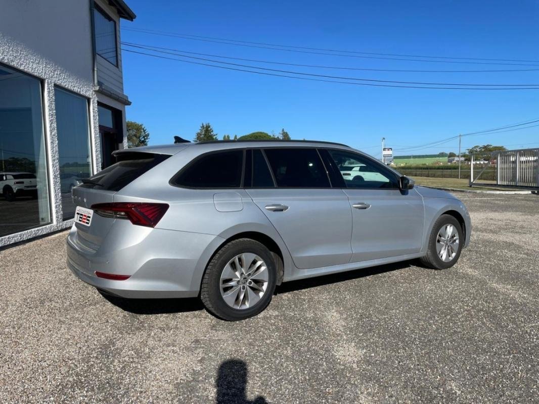 Skoda Octavia - Photo 4