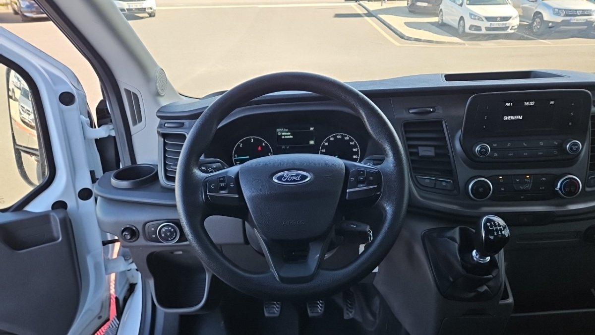 Ford Transit - Photo 16