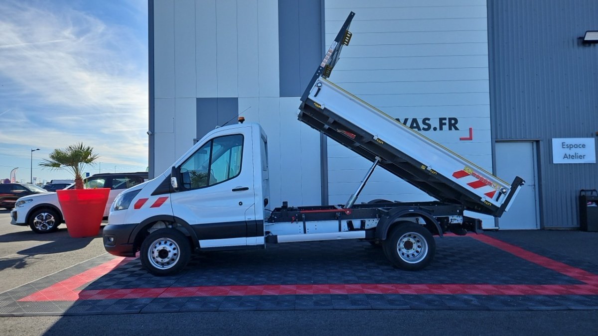 Ford Transit - Photo 2