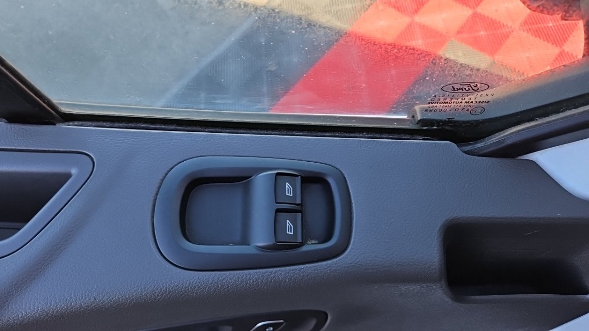 Ford Transit - Photo 24