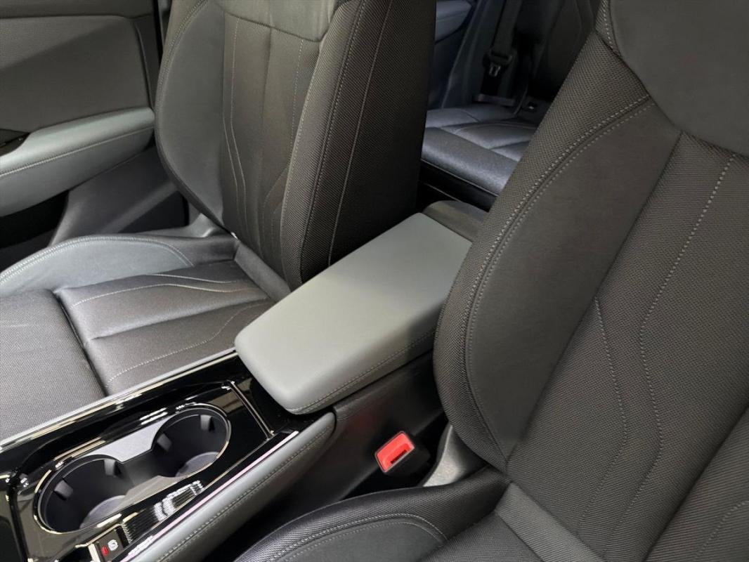 Audi Q3 - Photo 12