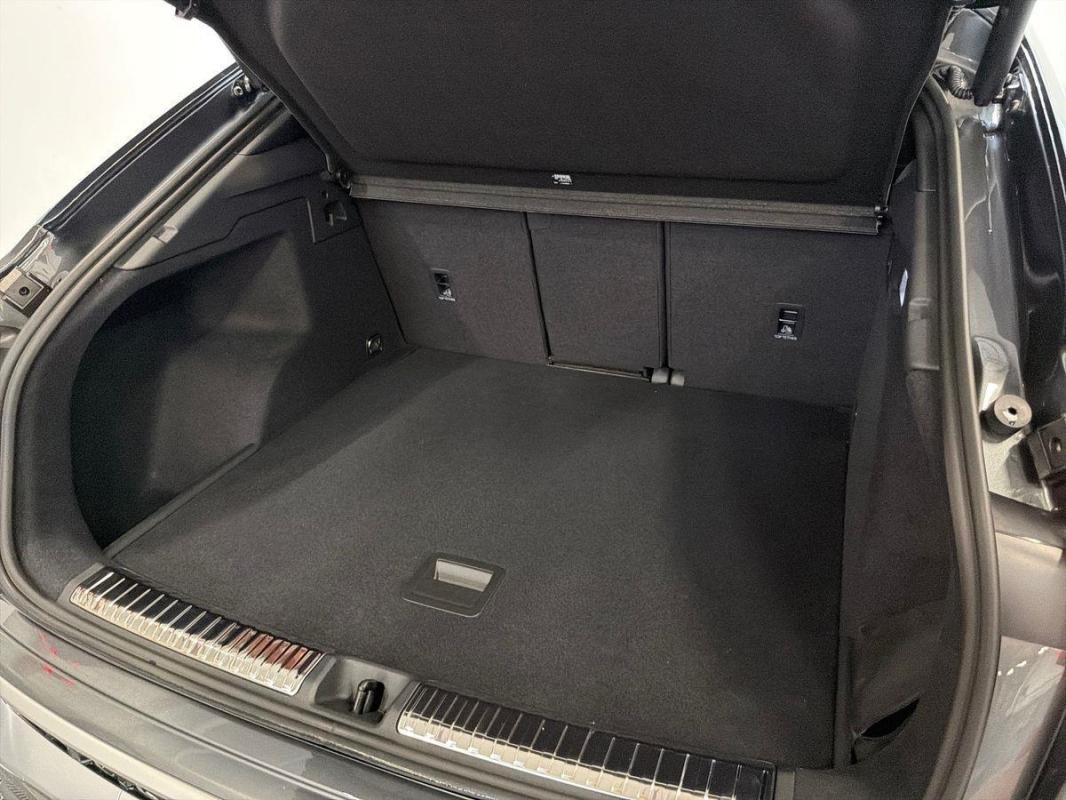 Audi Q3 - Photo 32