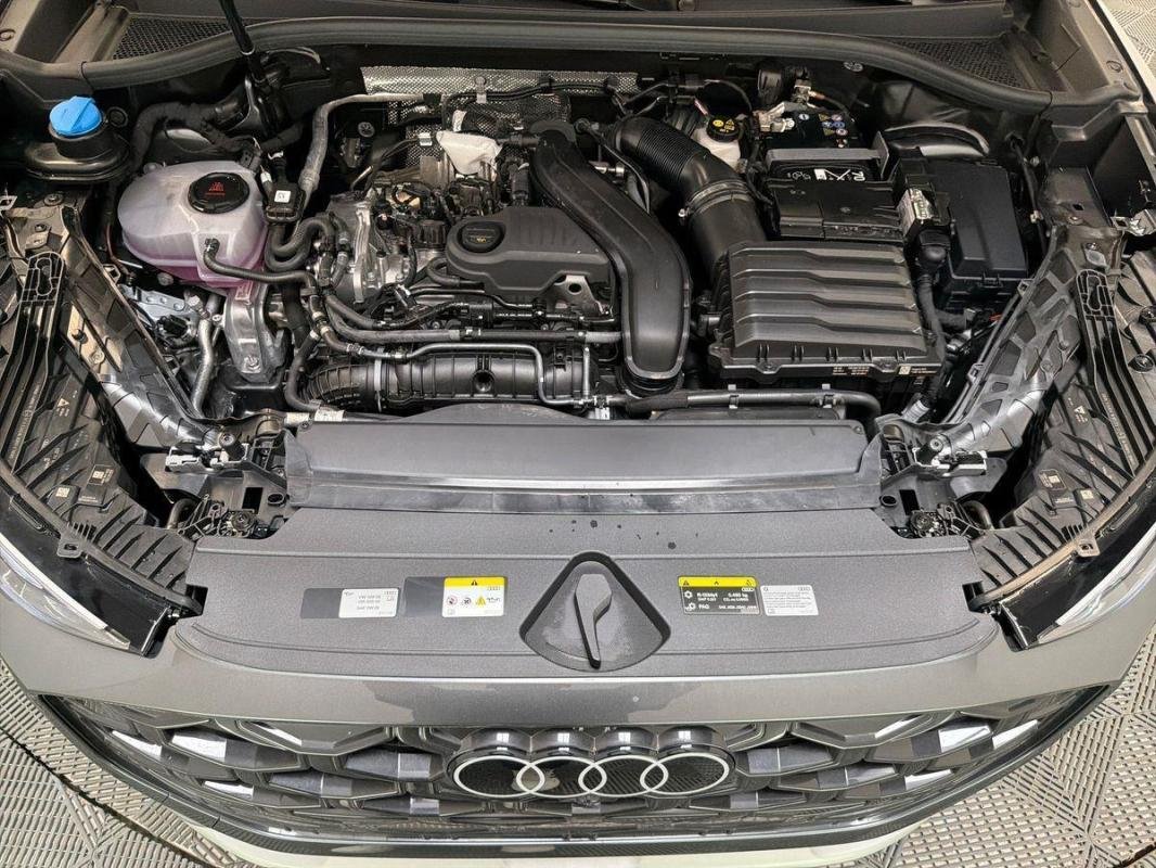 Audi Q3 - Photo 33