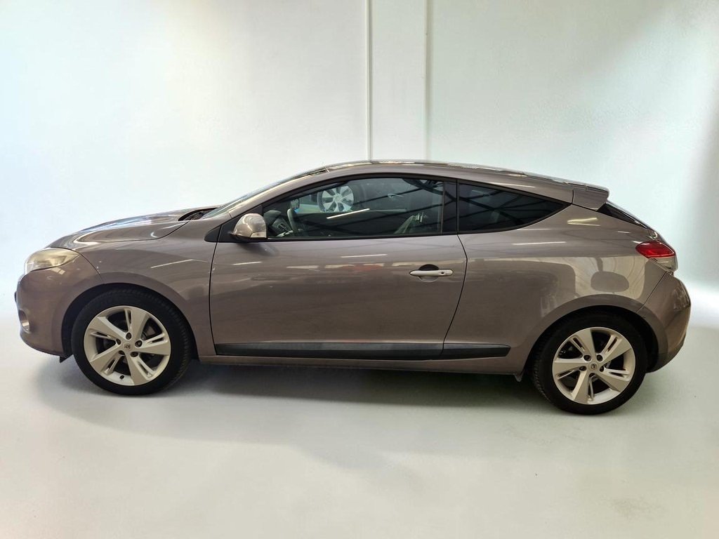 Renault Mégane Coupé - Photo 6
