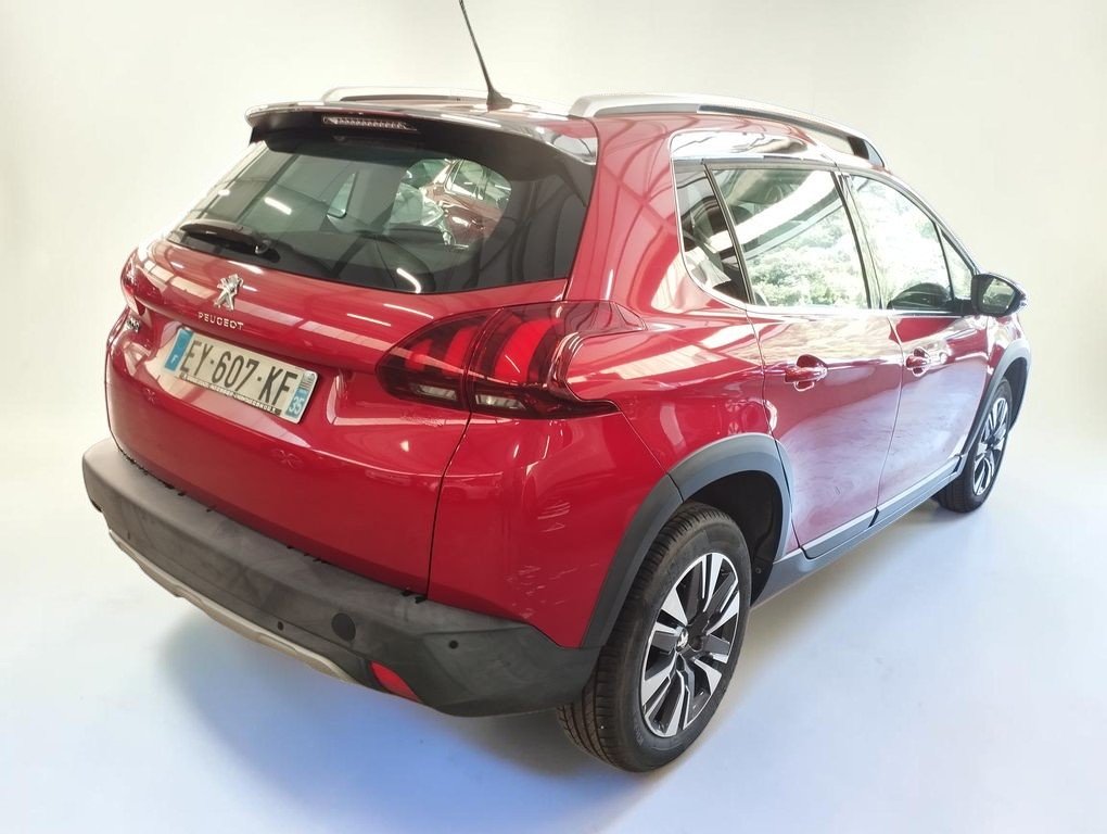 Peugeot 2008 - Photo 2