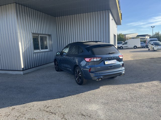 Ford Kuga - Photo 2