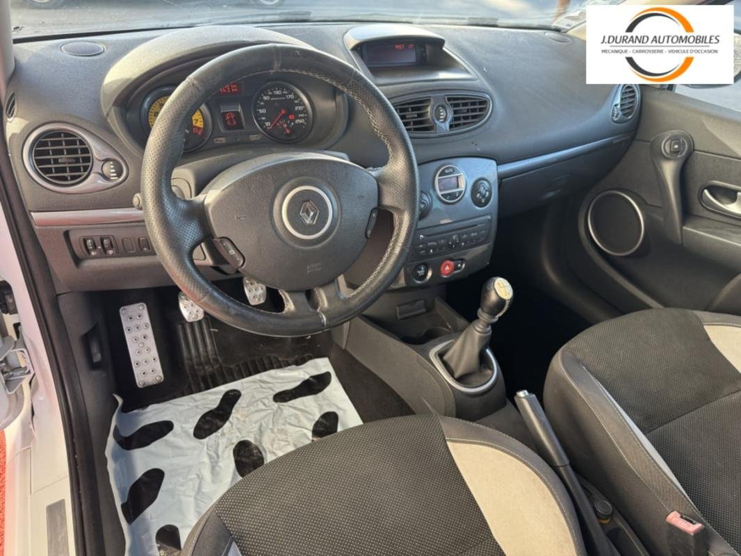 Renault Clio - Photo 7