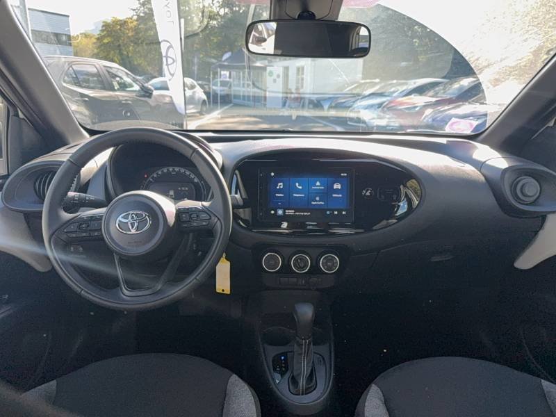 Toyota aygo x - Photo 11
