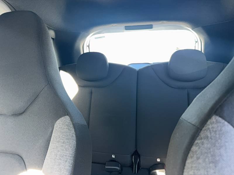 Toyota aygo x - Photo 36
