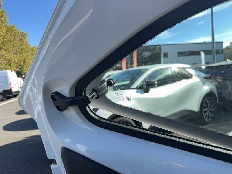 Toyota aygo x - Photo 37