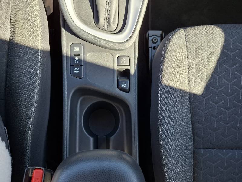 Toyota Yaris - Photo 18