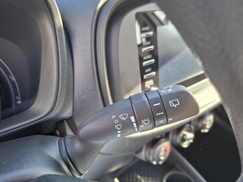 Toyota aygo x - Photo 19