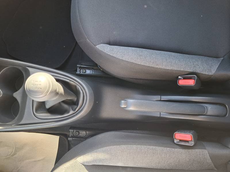 Toyota aygo x - Photo 24