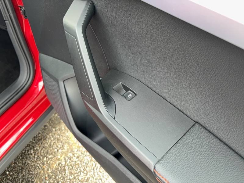 Seat Arona - Photo 37