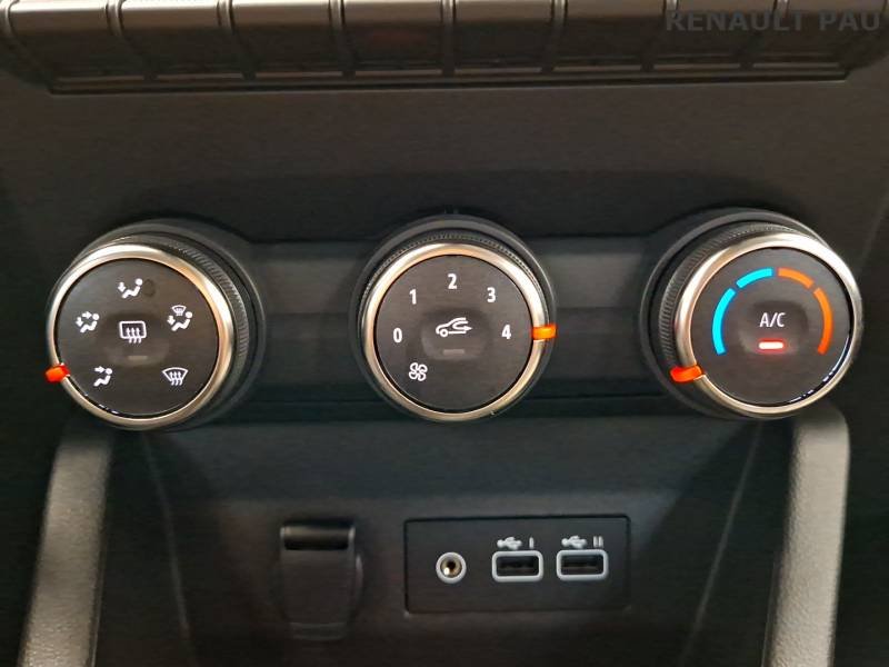 Renault Clio - Photo 29