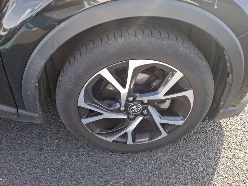 Toyota C-HR - Photo 12