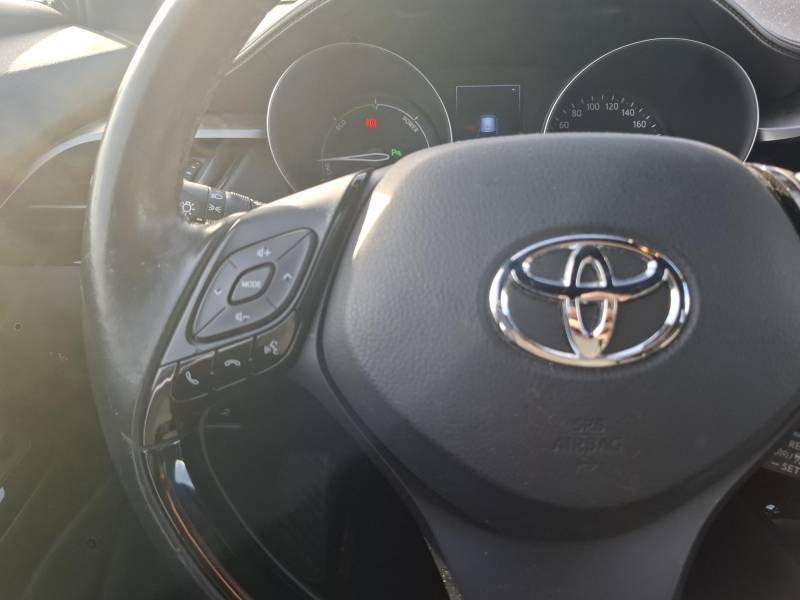 Toyota C-HR - Photo 16