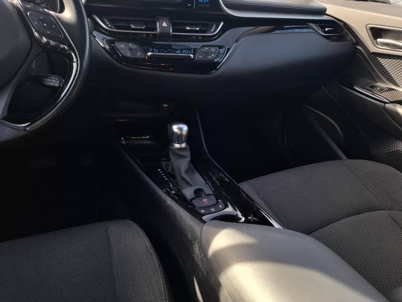 Toyota C-HR - Photo 23