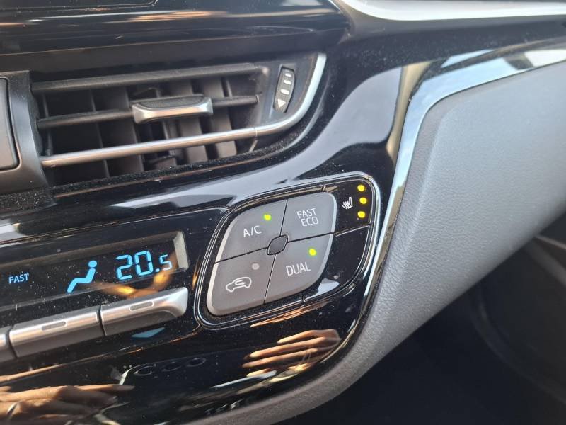 Toyota C-HR - Photo 26