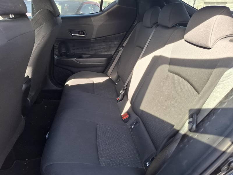 Toyota C-HR - Photo 32