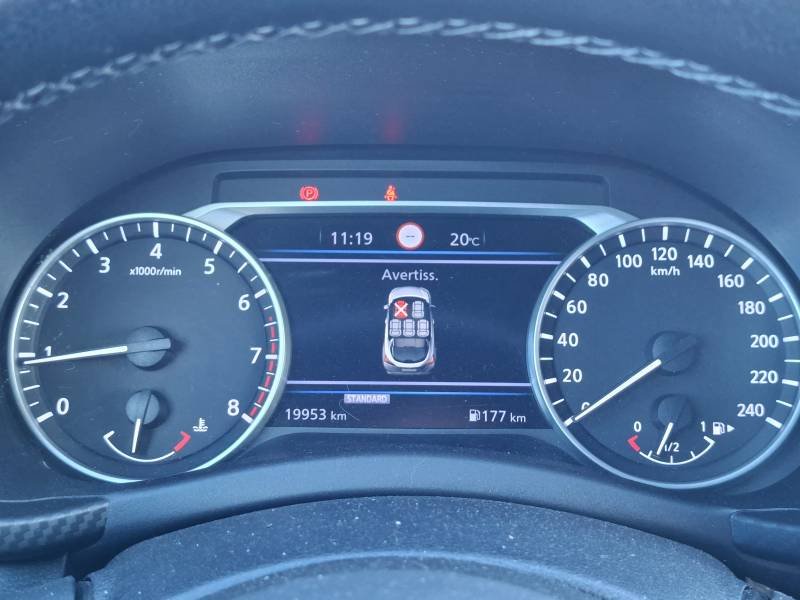 Nissan Juke - Photo 25