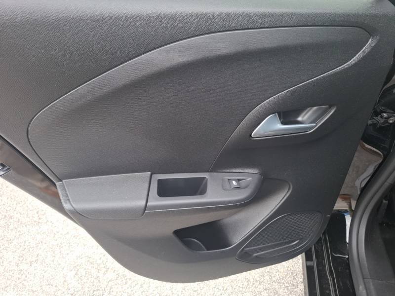 Opel Corsa - Photo 17