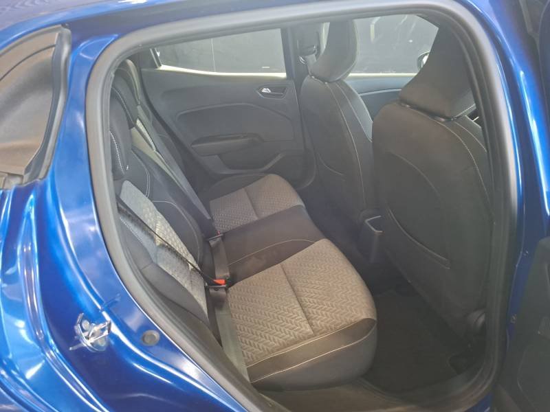 Renault Clio - Photo 17