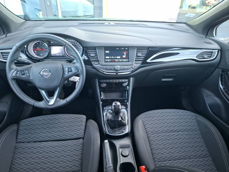 Opel Astra - Photo 16