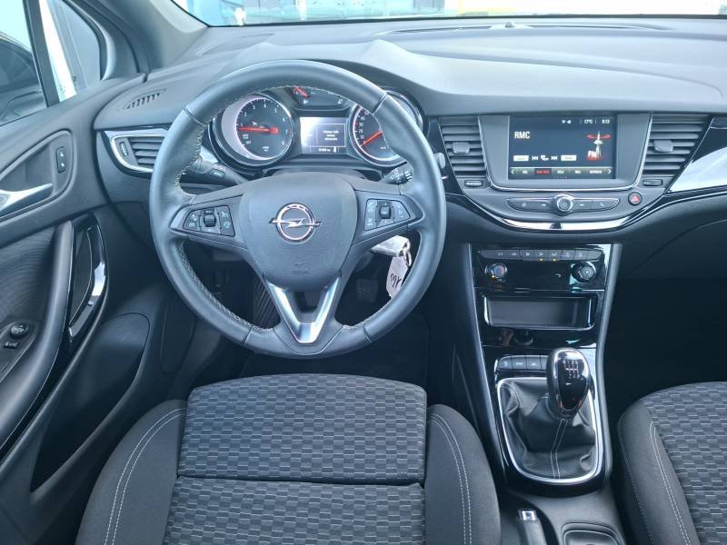 Opel Astra - Photo 17