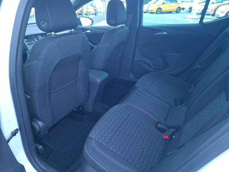 Opel Astra - Photo 19