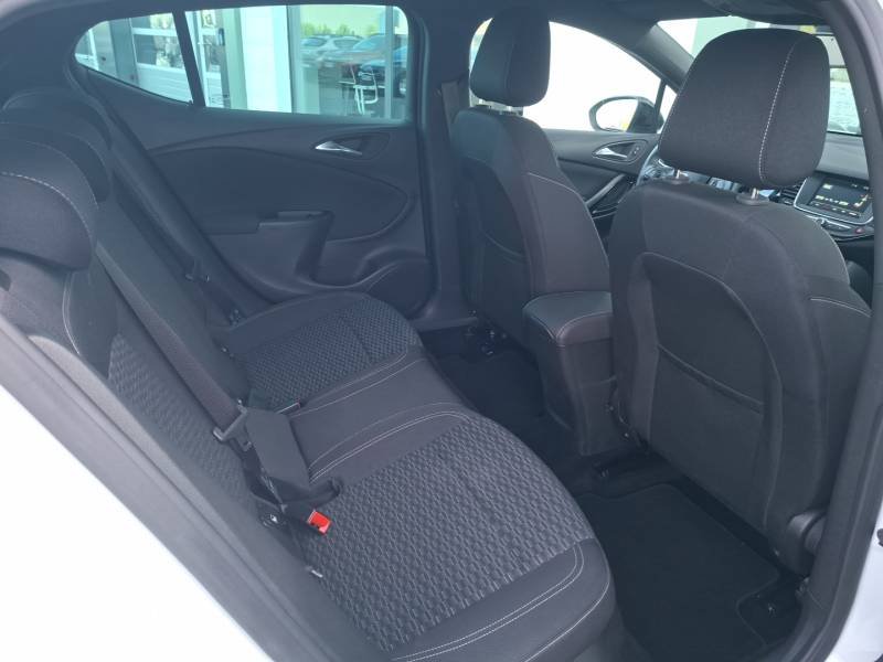Opel Astra - Photo 28