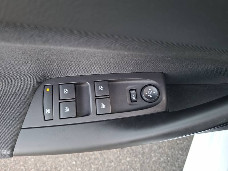 Opel Astra - Photo 33