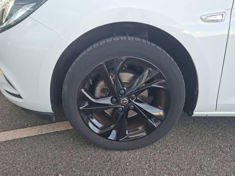 Opel Astra - Photo 9