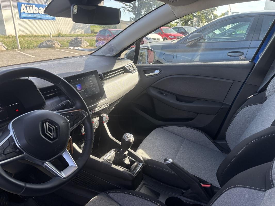 Renault Clio - Photo 17