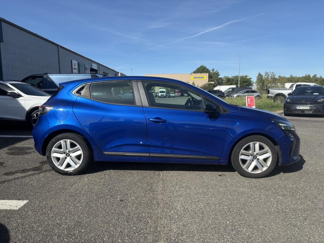 Renault Clio - Photo 25