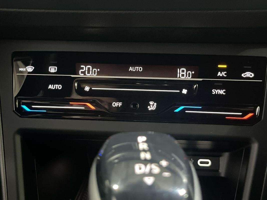 Volkswagen Polo - Photo 19