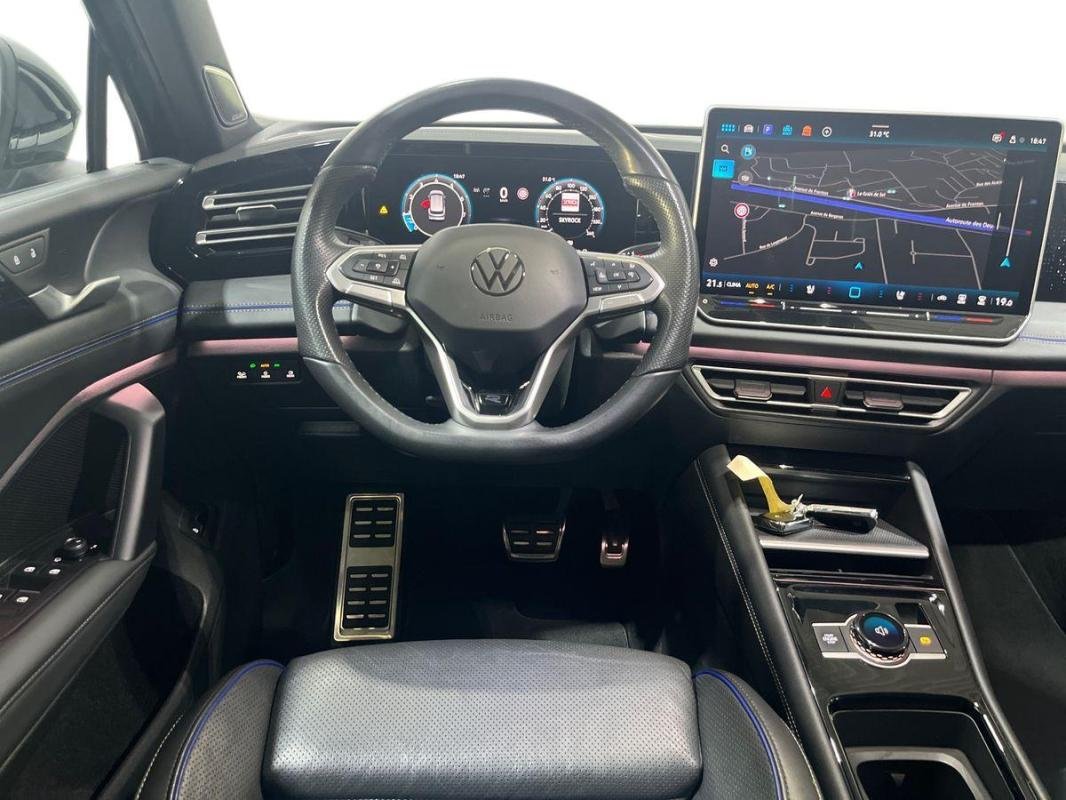 Volkswagen Tiguan - Photo 24