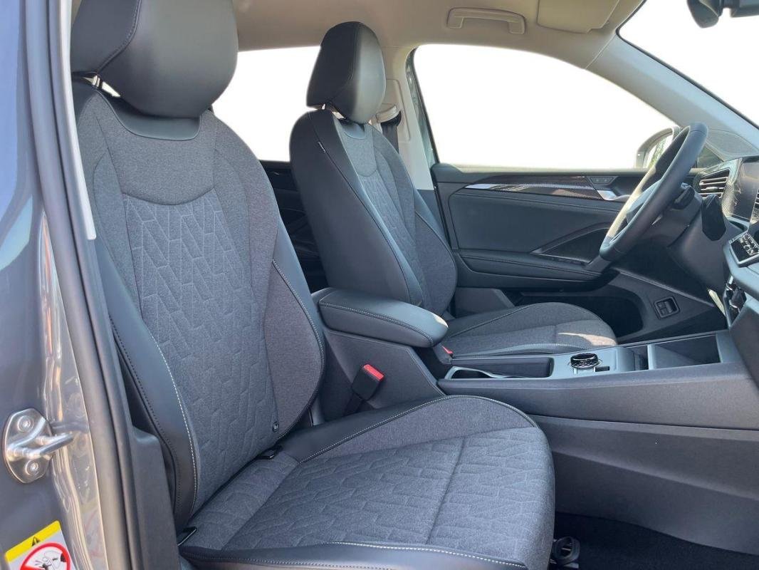 Volkswagen Tiguan - Photo 13