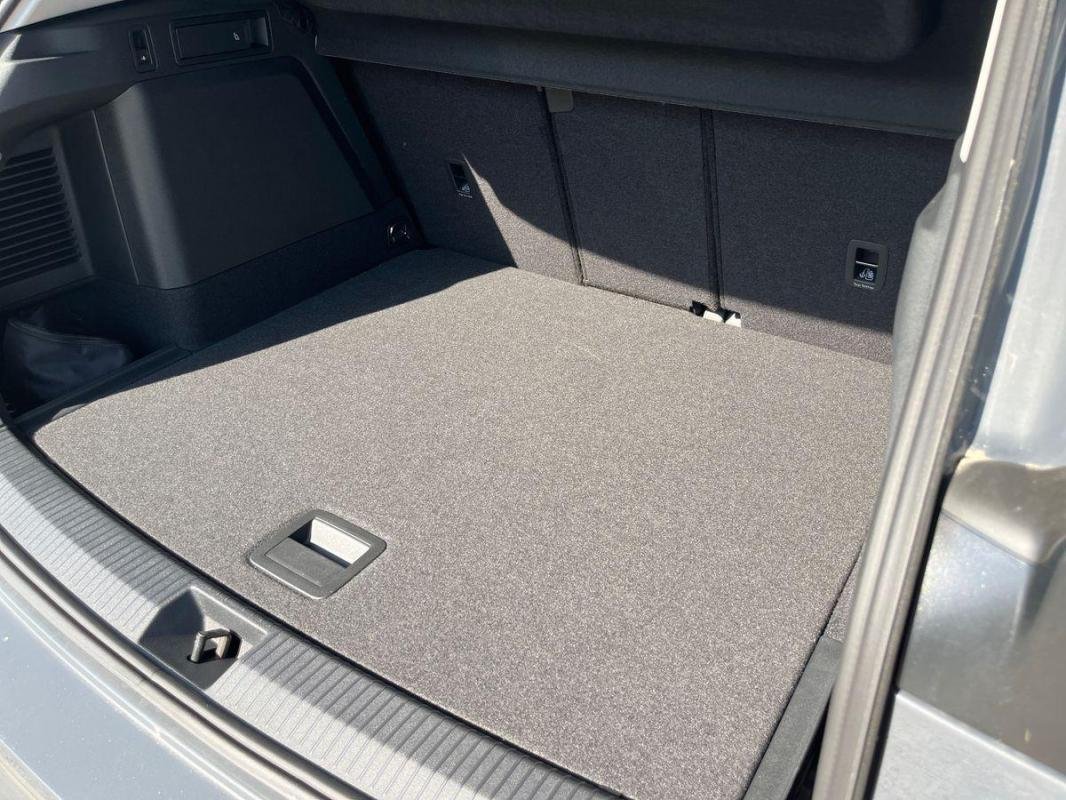 Volkswagen Tiguan - Photo 32