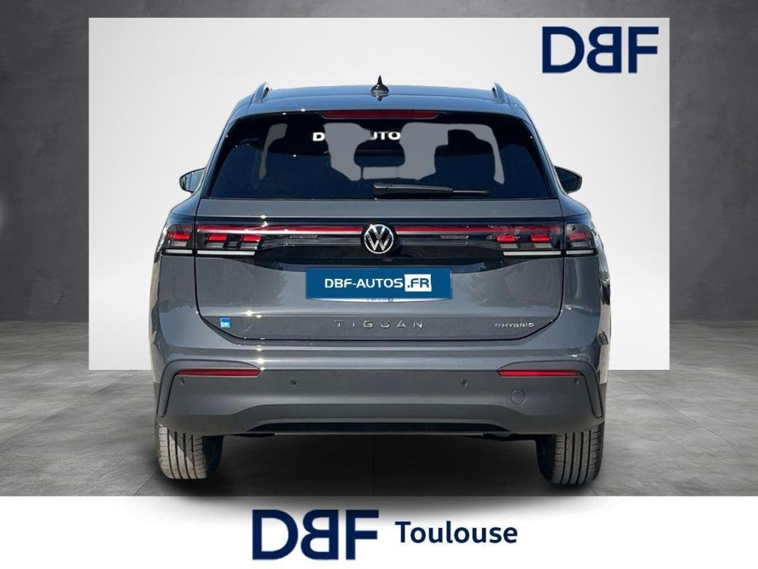 Volkswagen Tiguan - Photo 4