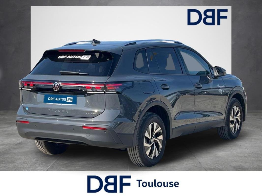Volkswagen Tiguan - Photo 5