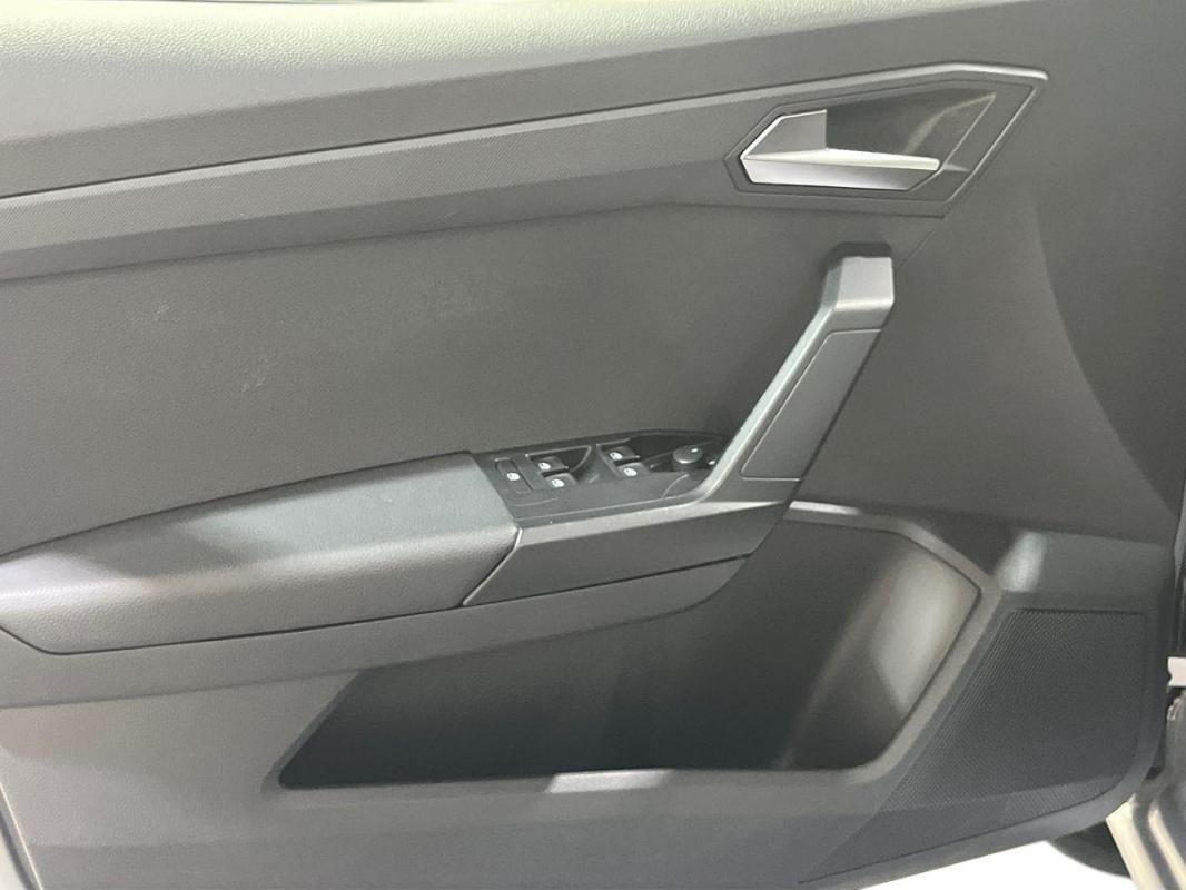 Seat Ibiza - Photo 15