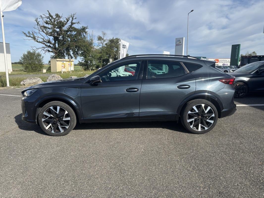Cupra Formentor - Photo 2
