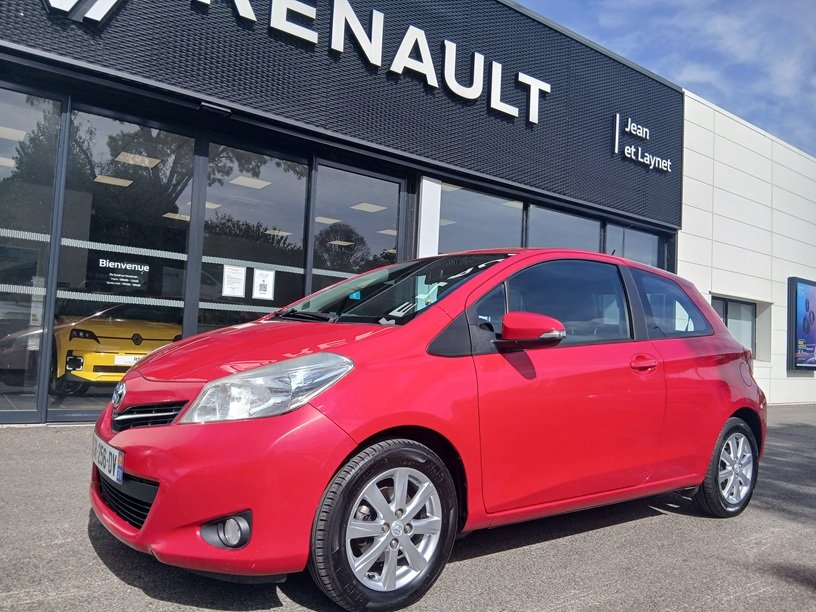 Toyota Yaris - Photo 1