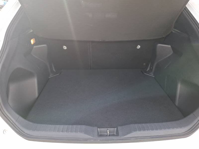 Toyota Yaris - Photo 9
