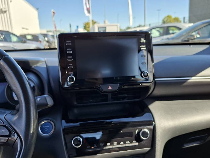 Toyota Yaris - Photo 16